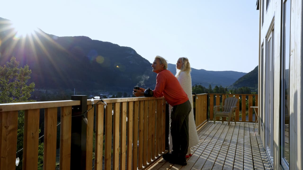Retiring abroad? Don’t cut these financial ties to the U.S. — MarketWatch