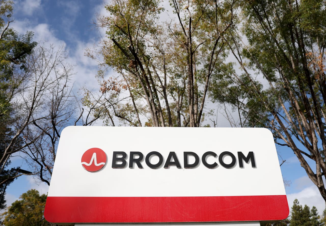 How Broadcom’s stock can surge and overcome ‘the biggest dislocation in the market’ — Bangalore Business news