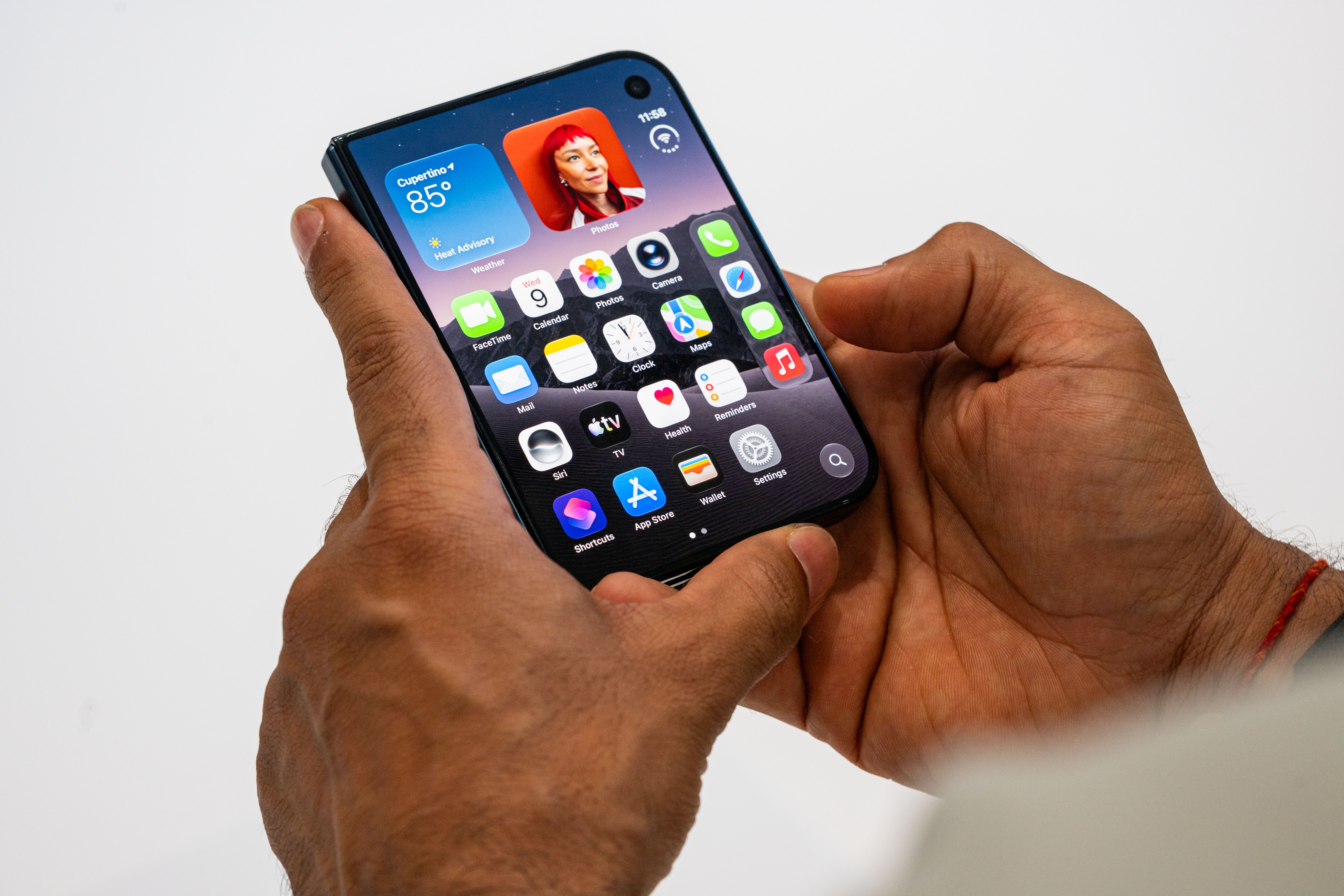 8 Things to Know About the iPhone Duo — Wired, Bangalore Sports news