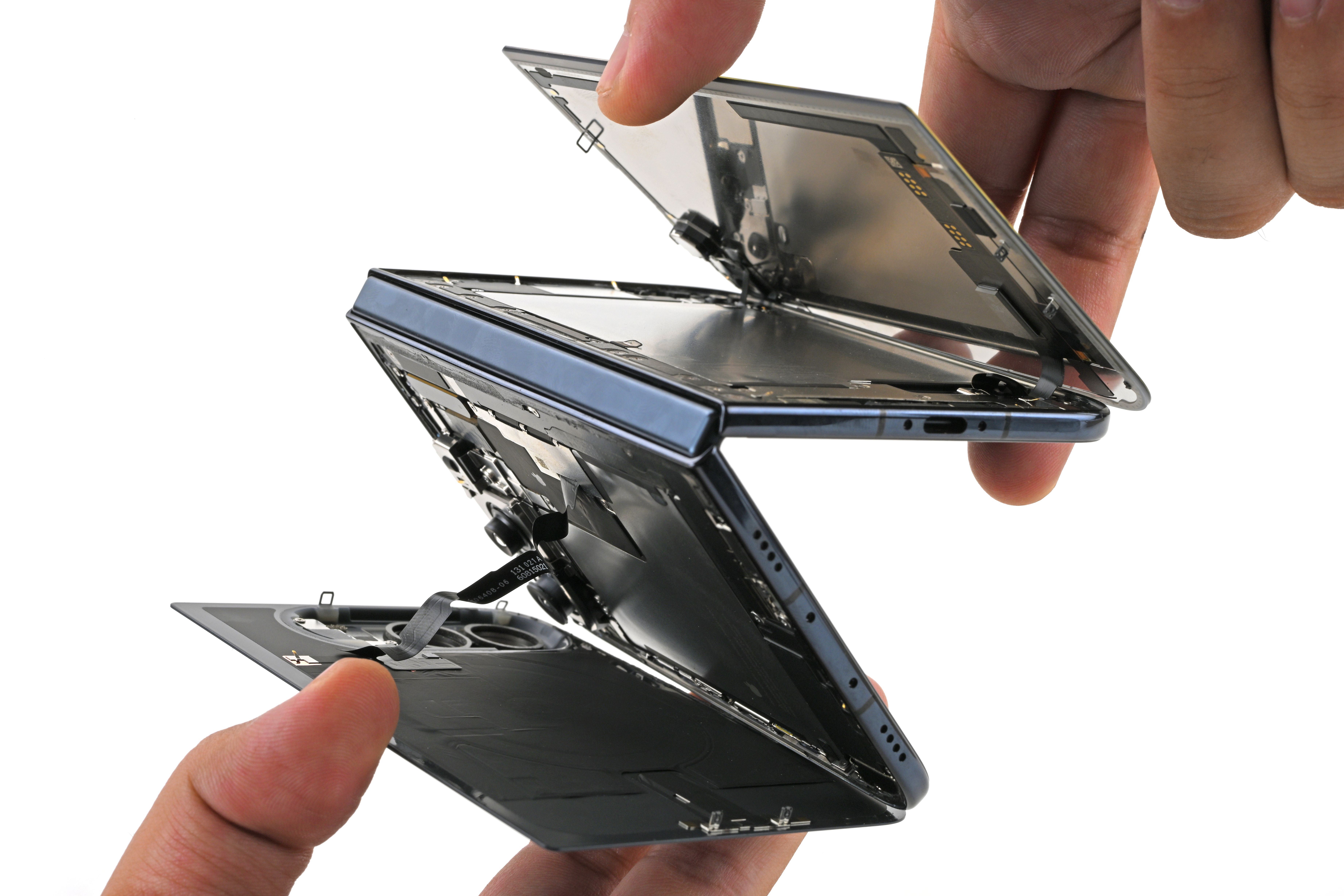 Some iPhone Duo Models Are Breaking. iFixit’s Teardown Might Explain Why — Wired, Bangalore Business news